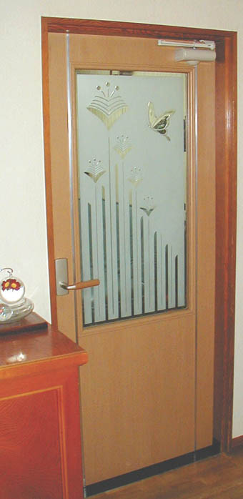 室内建具を新調して取替えお客様のお気に入り、一新助家店ならではのデザイン提案工事例